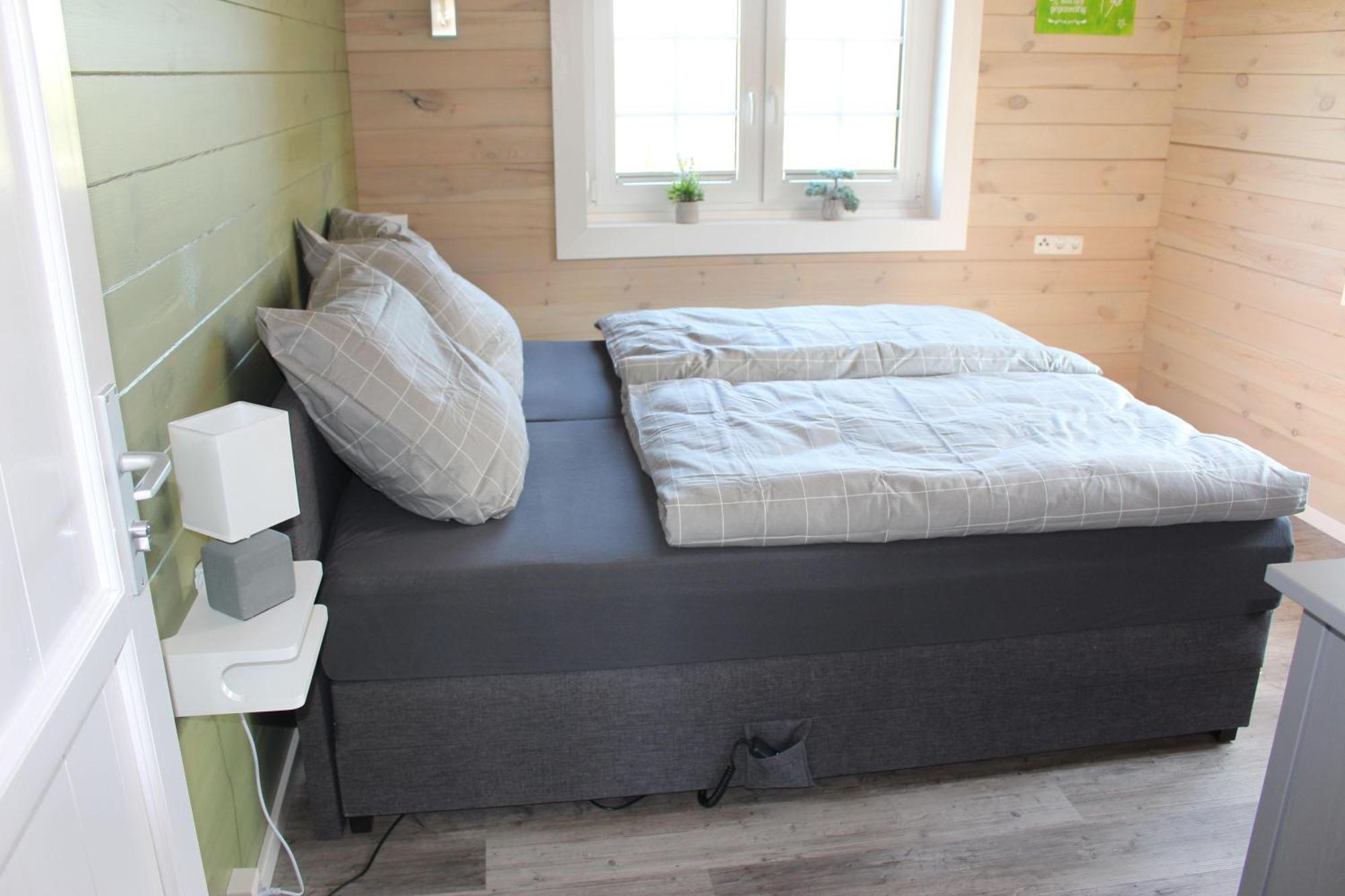 Idyllisches-Blockbohlenhaus-Mit-Eigenem-Garten-Und-Sauna-Zum-Wohlfuehlen Martensrade Extérieur photo