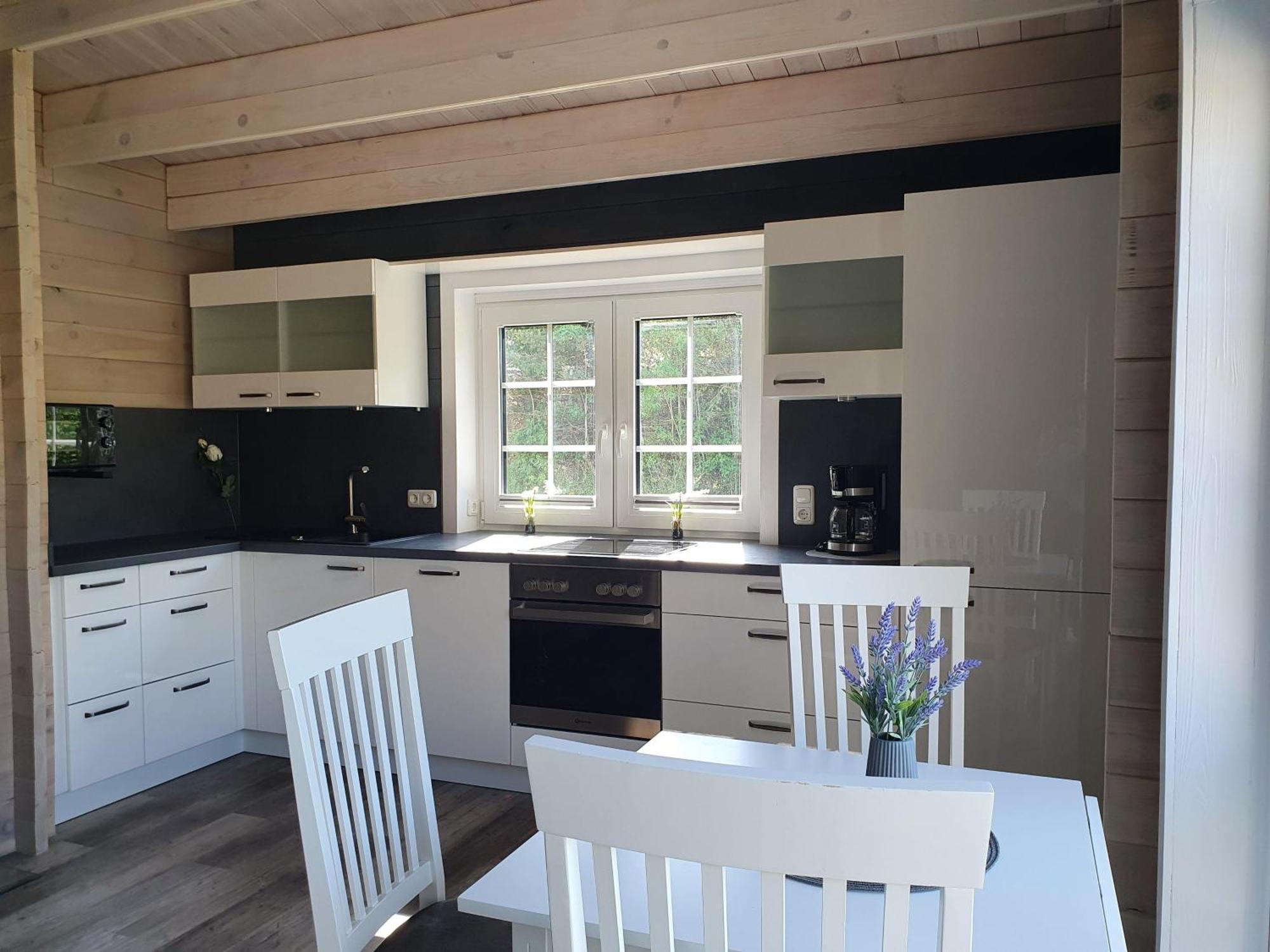 Idyllisches-Blockbohlenhaus-Mit-Eigenem-Garten-Und-Sauna-Zum-Wohlfuehlen Martensrade Extérieur photo